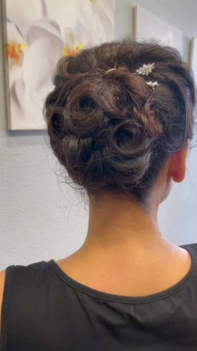 Star Beauty Salon - Awesome hairstyle - Hair Salons Near Me - Livermore, California