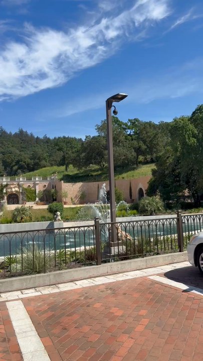 Piazza Del Dotto - Wineries Near Me - Napa, California