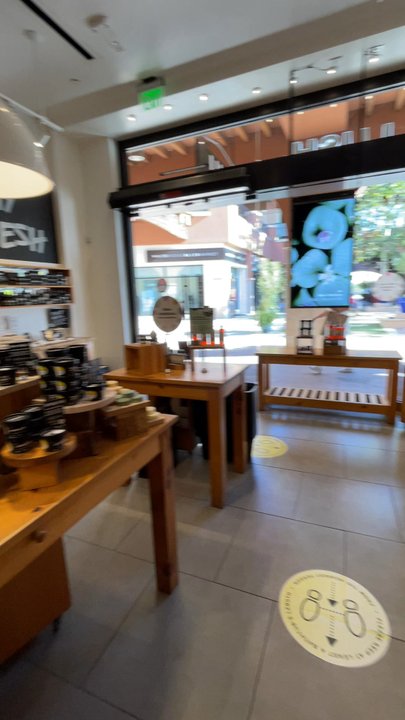 Lush - Cosmetics & Beauty Supply Near Me - Tucson, Arizona