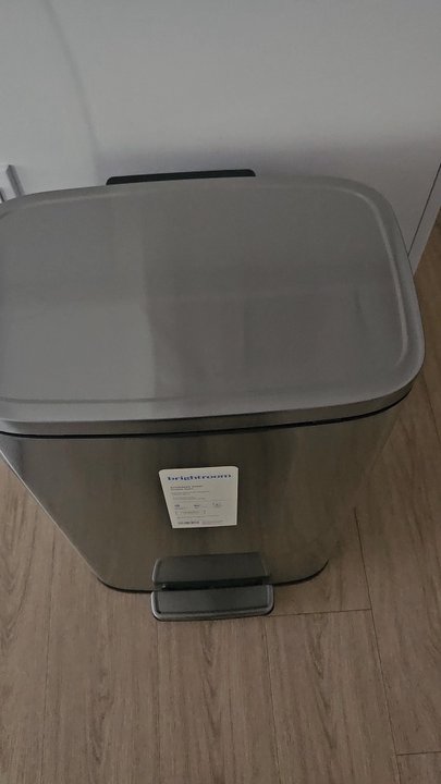 Target - Finally got my trash can - Department Stores Near Me - Ontario, California