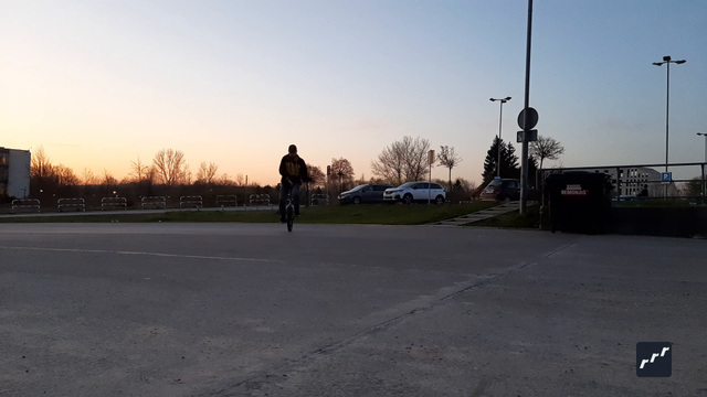 riu submission: full out inward smallspin