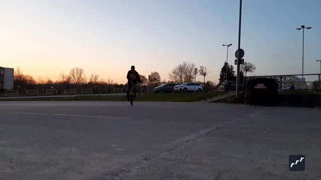 riu submission: full out inward smallspin