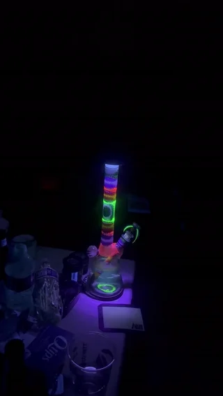 Preview pic of Bakertheglassmaker Beaker Bong