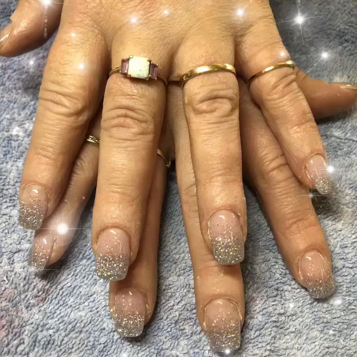 Palm Nails - Silver glitter Ombré - Day Spas Near Me - Palm Coast, Florida