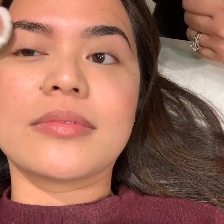 Elegant Shapes - First visit with my cousin and Komal made our first eyebrow tinting experience great! Komal was such a sweet lady, she did an amazing job! - Eyelash Service Near Me - Valencia, California