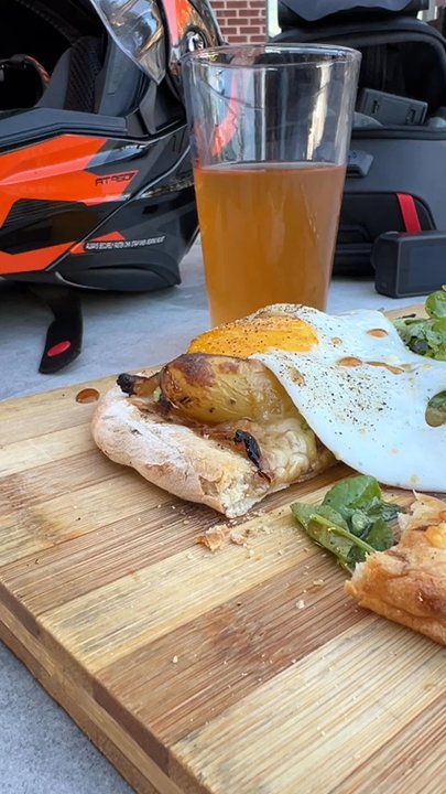 Wine Down Bistro & Lounge - Flatbread - Breakfast & Brunch Near Me - Ooltewah, Tennessee