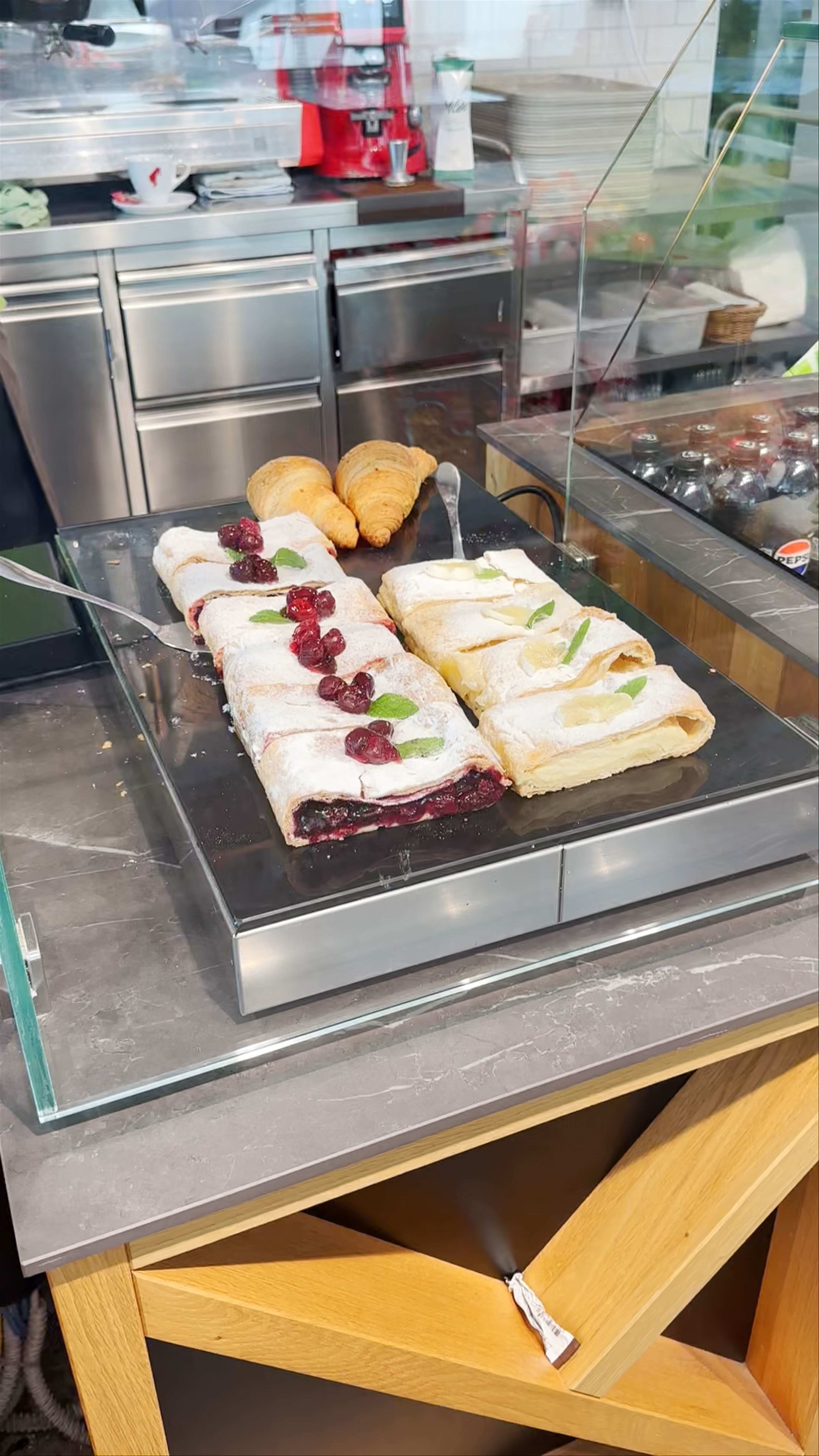 Marché Bistro Ravbarkommanda I