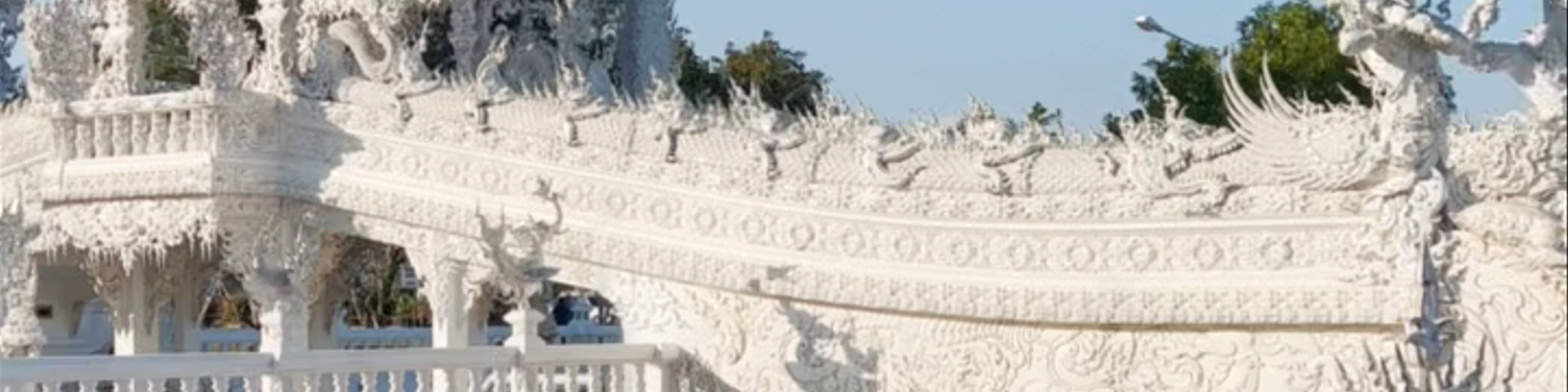 Wat Rong Khun - White Temple