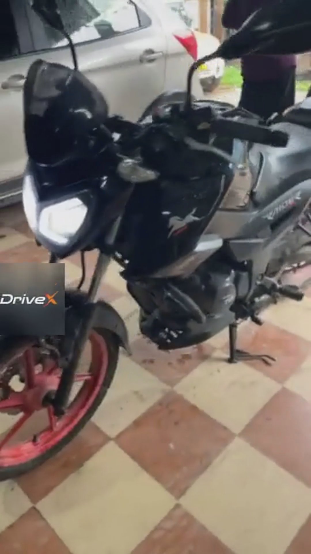 Walk-around video thumbnail