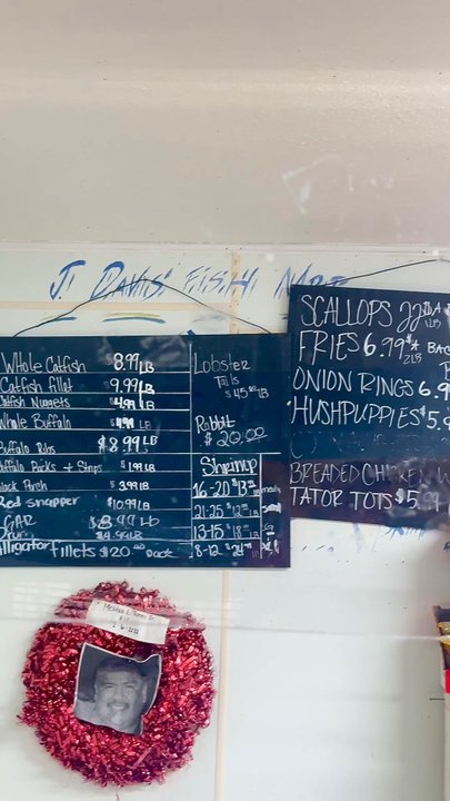 Bob Davis Fish Market - Menu - Seafood Markets Near Me - Dallas, Texas