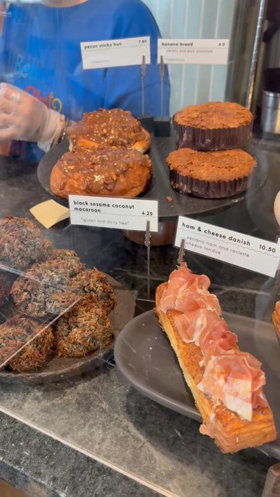Kasama - Amazing bakery selections. - Filipino Near Me - Chicago, Illinois