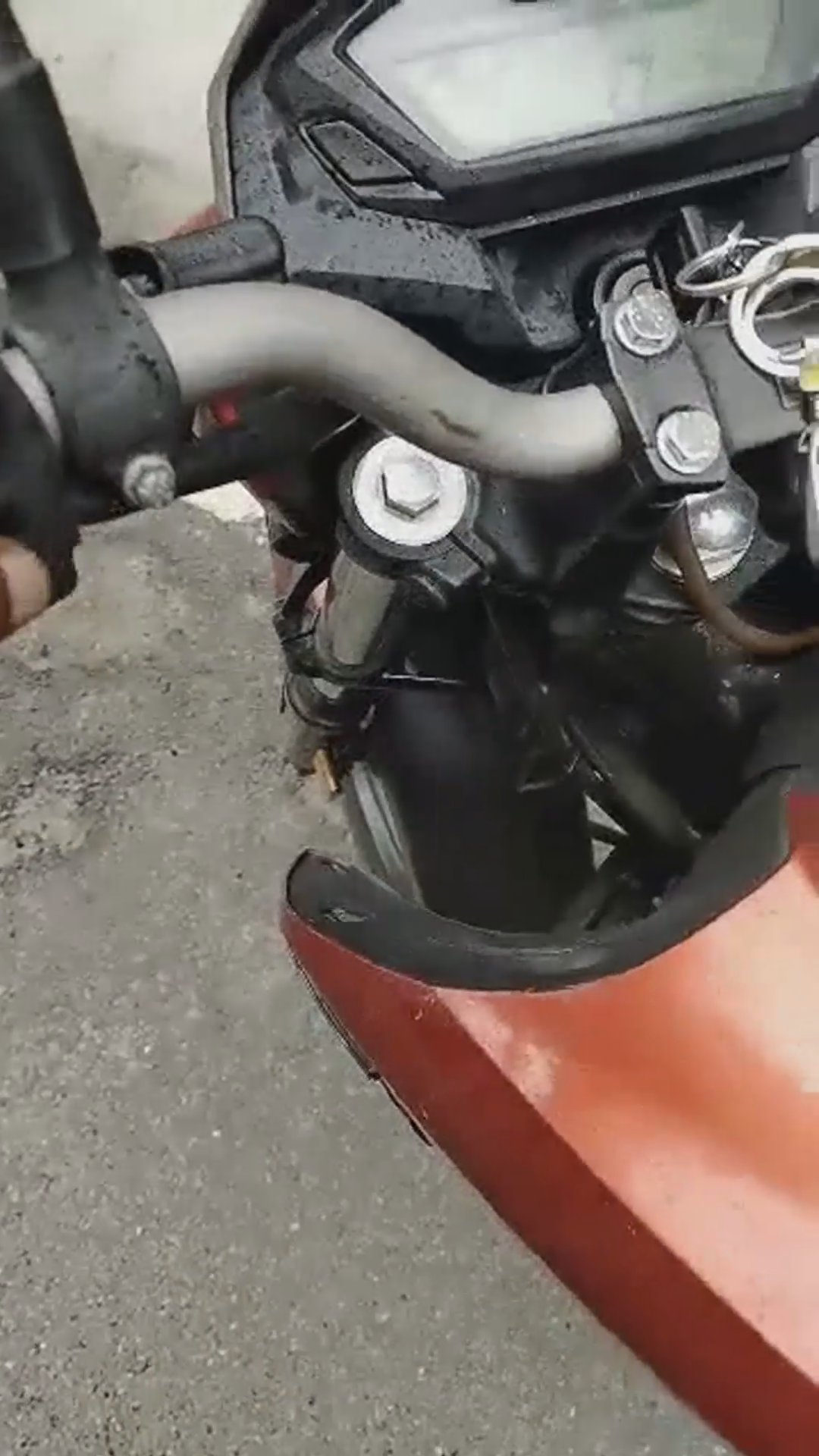 Walk-around video thumbnail