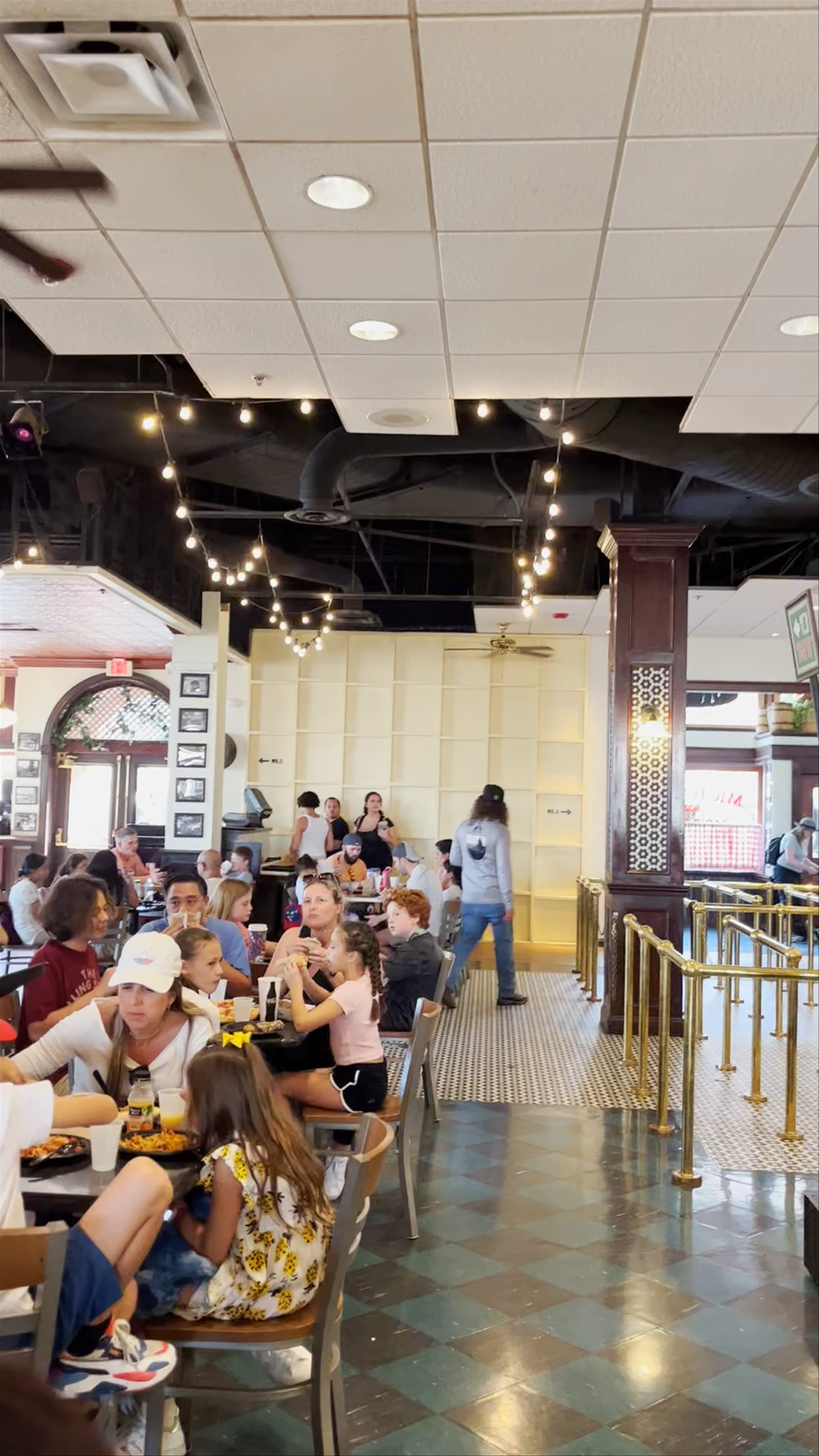 Louie's Italian Restaurant