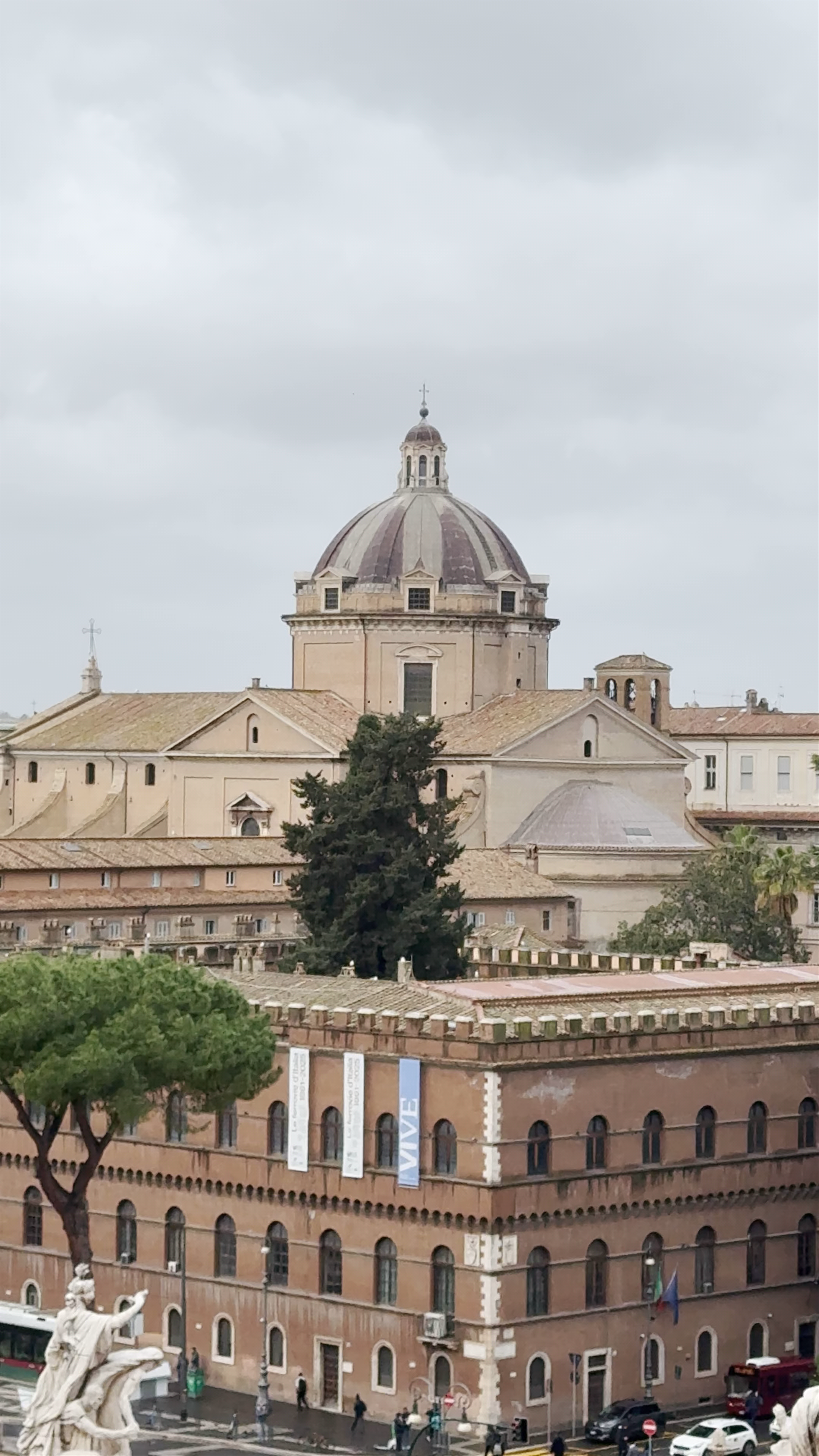 Chiesa del Gesù: Baroque Majesty in the Heart of Rome
