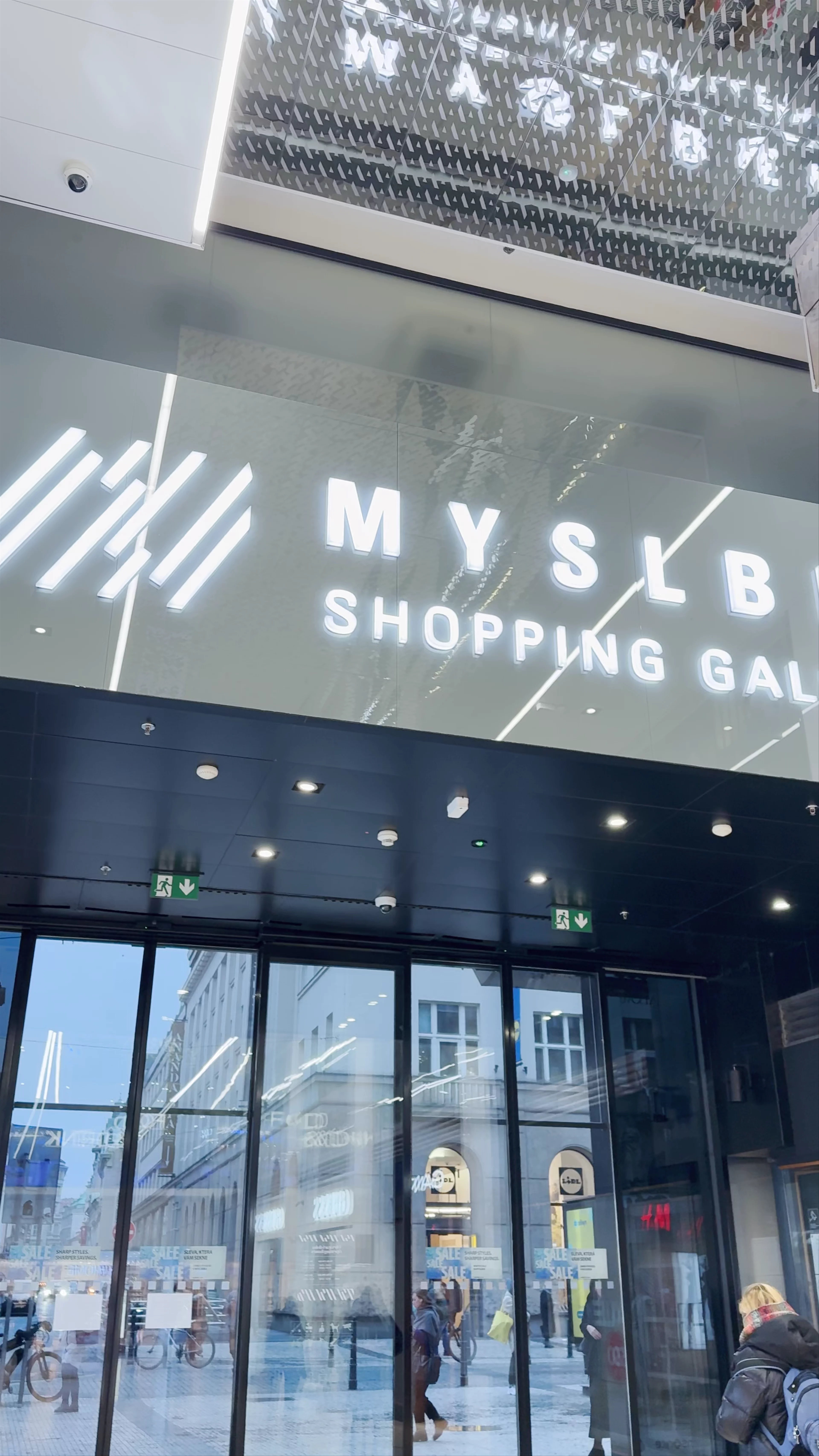 Myslbek Shopping Gallery