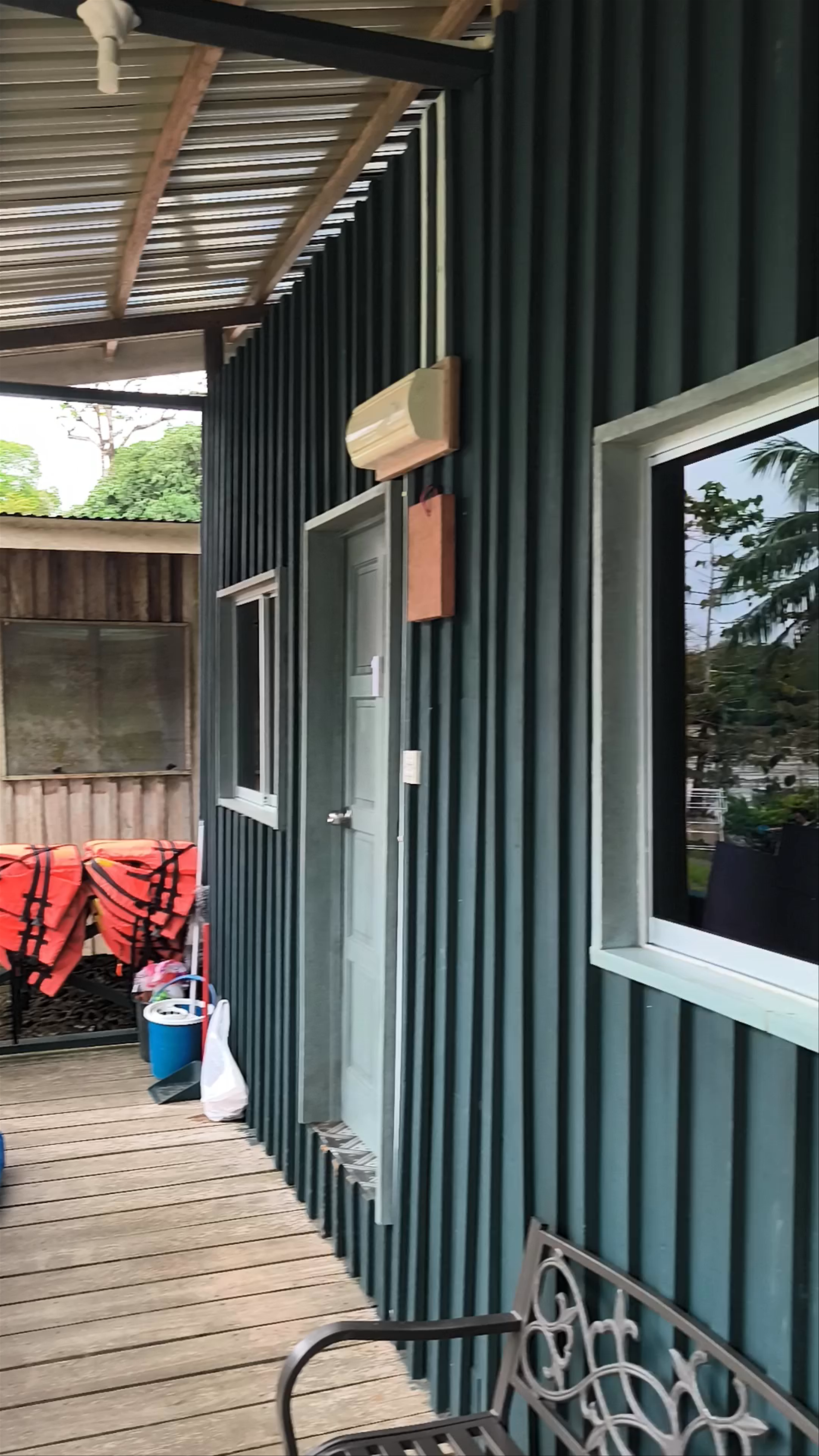 Osman's Homestay: Cozy Riverside Stay in Kinabatangan, Sabah