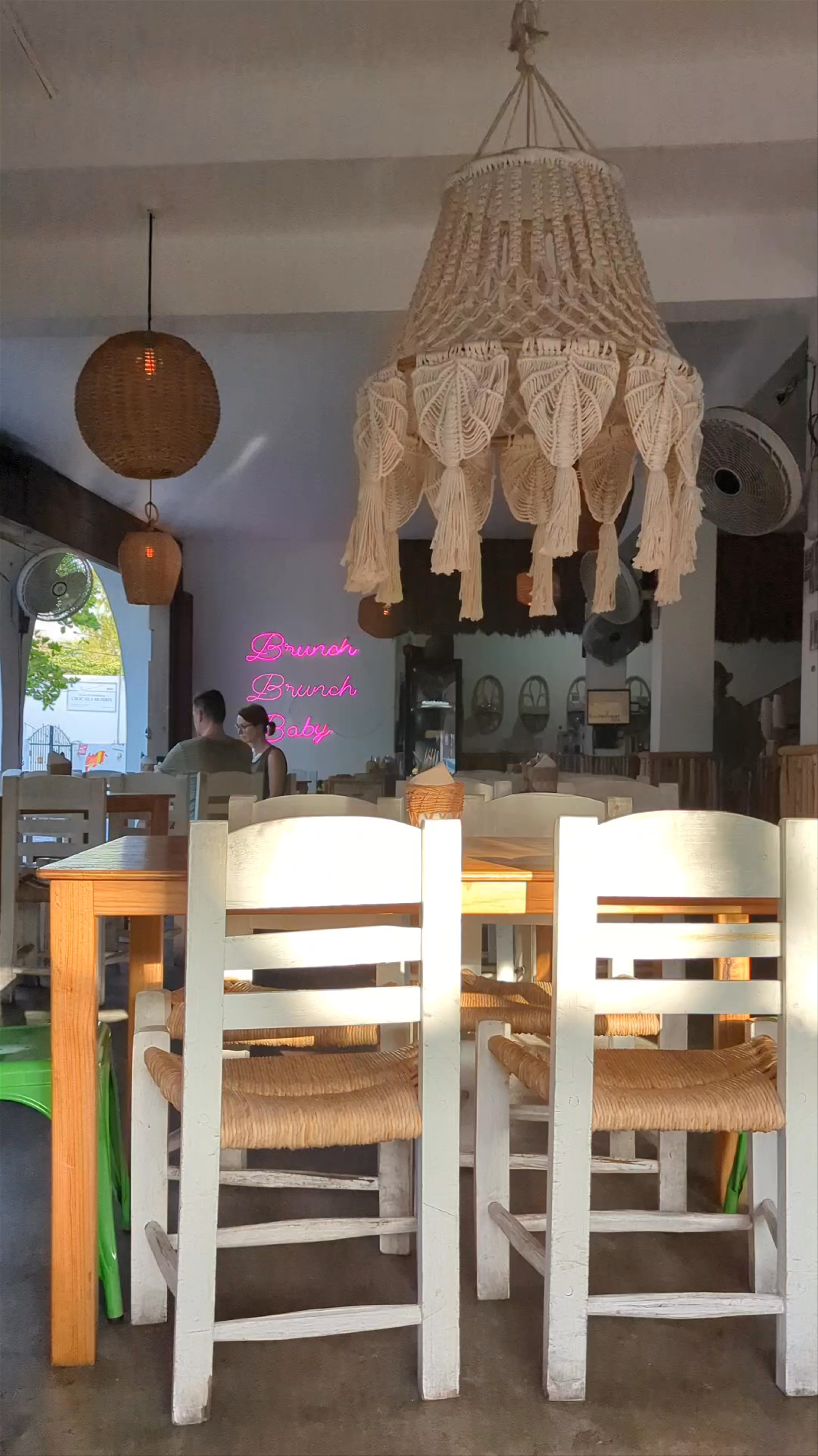 Chic Brunch Vibes at Oh My Brunch, Isla Mujeres