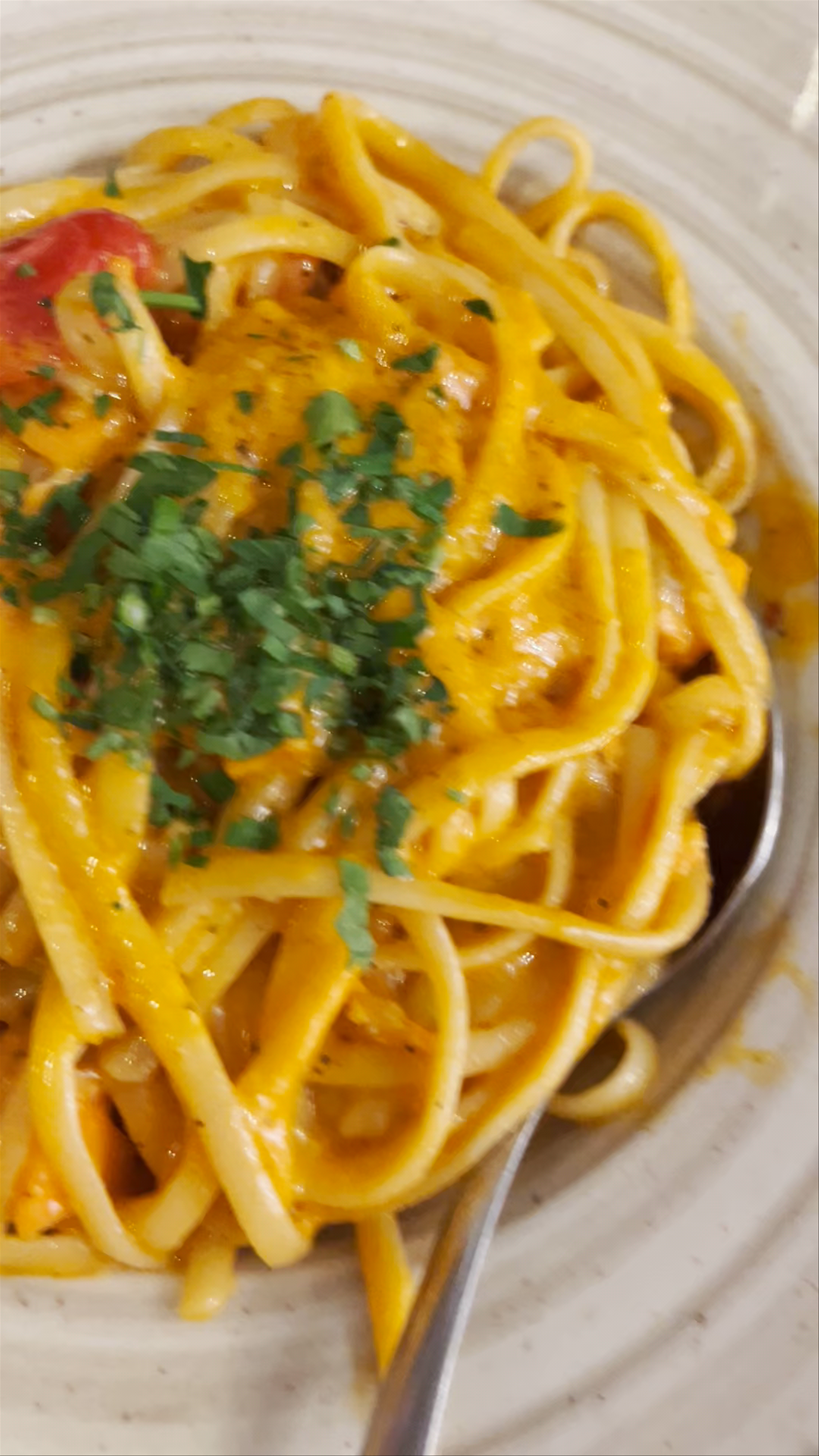 Nikos Gallop Restaurant: Authentic Greek Seafood Pasta in Psarrou, Mykonos