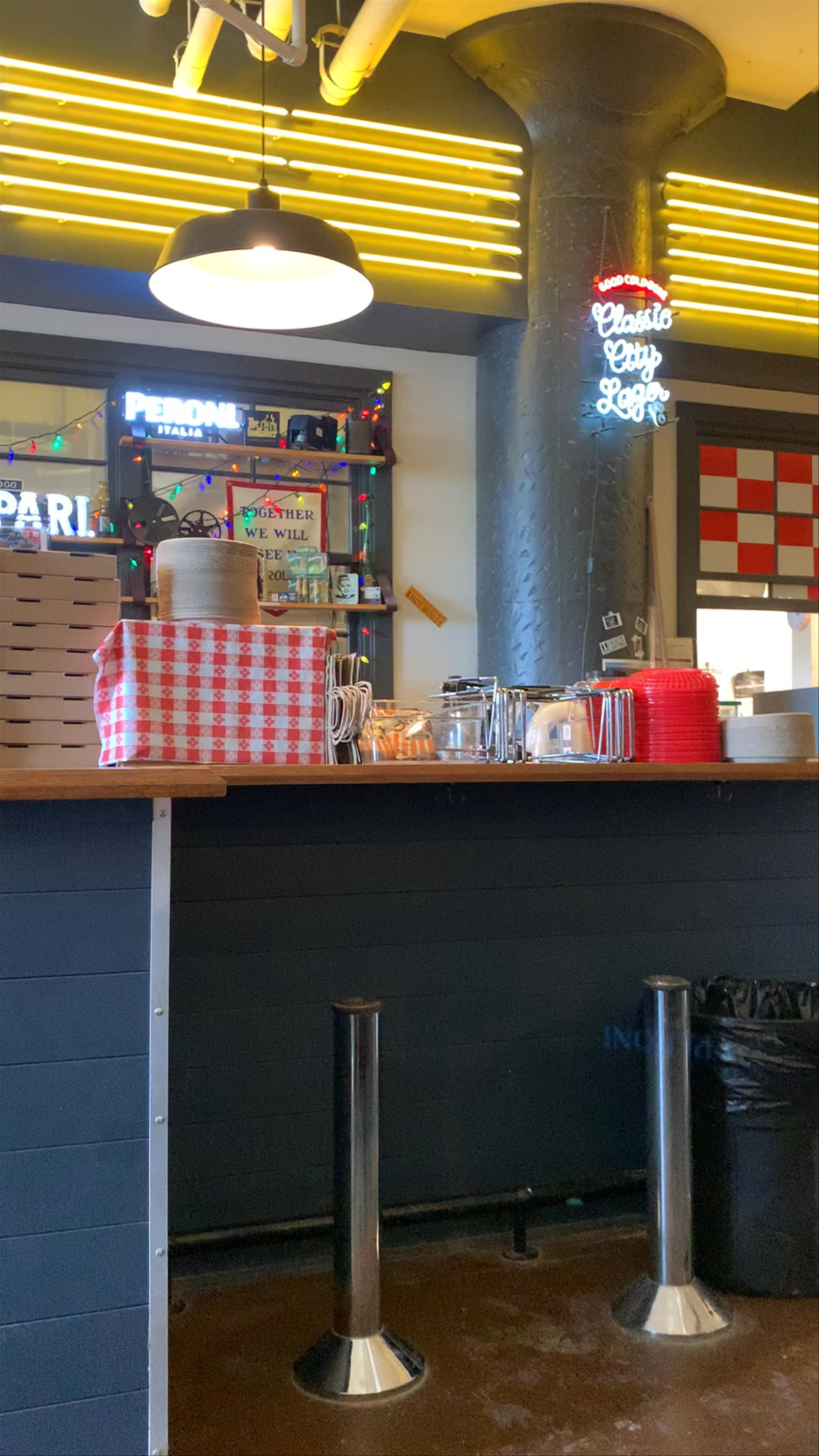 Midtown Place Vibes: Cozy Urban Spot in Atlanta