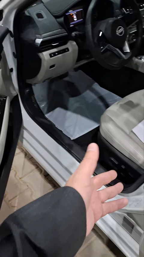 نيسان التيما SL 2024