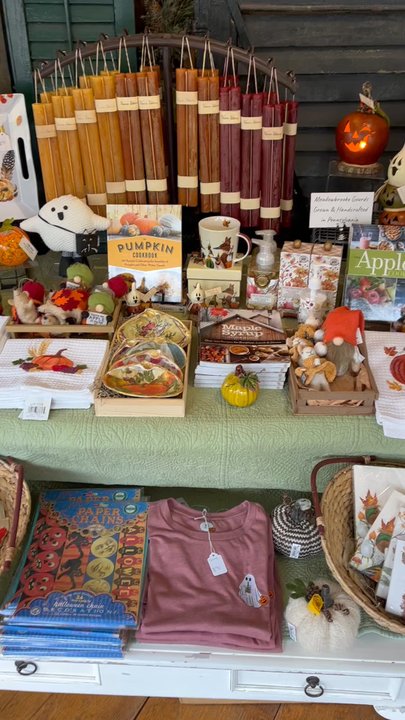 Sidetracks - Gift Shops Near Me - Stockbridge, Massachusetts