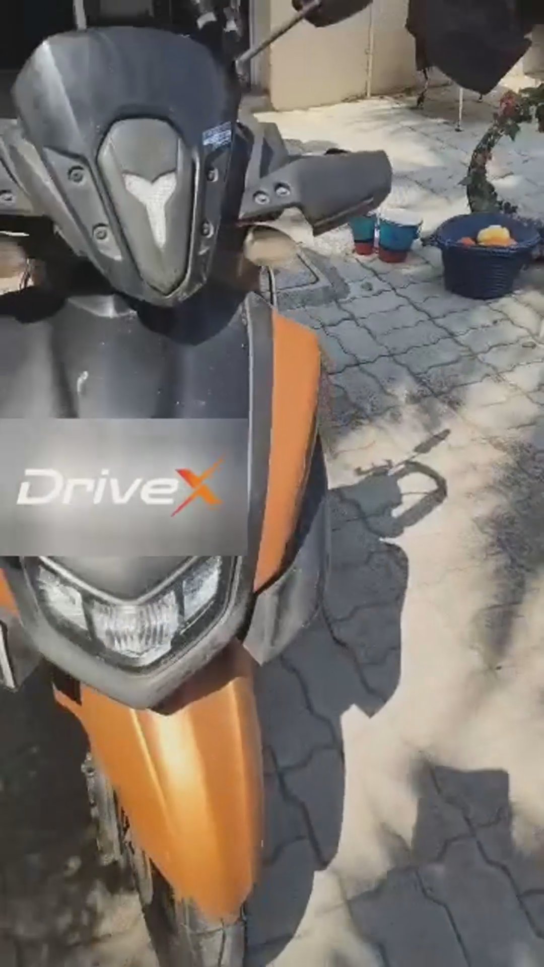 Walk-around video thumbnail