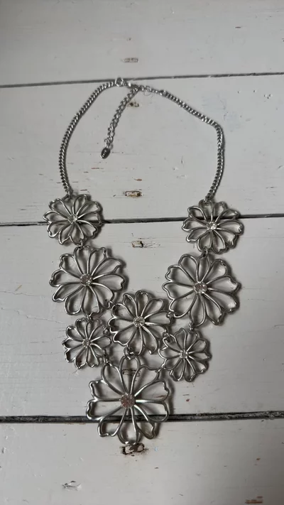 Diva Statement Necklace image 1