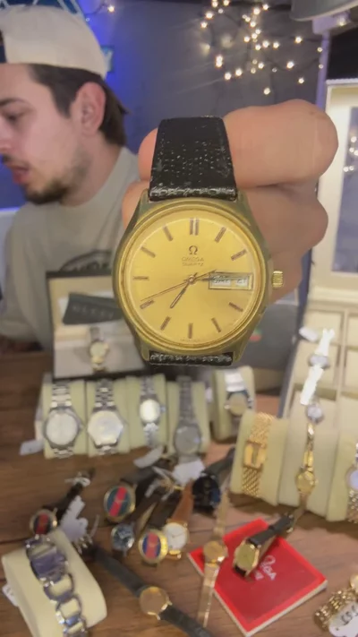 Vintage Omega Quartz Day-Date Gold Tone Watch – Champagne Dial image 1