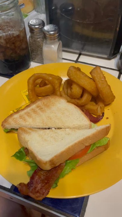 Maxine's Cafe & Bakery - Liver, BLT pancakes - Breakfast & Brunch Near Me - Bastrop, Texas