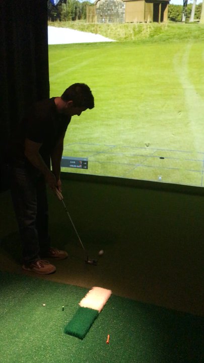 Greenside Indoor Golf - Putting! - Golf Near Me - Huntington, West Virginia