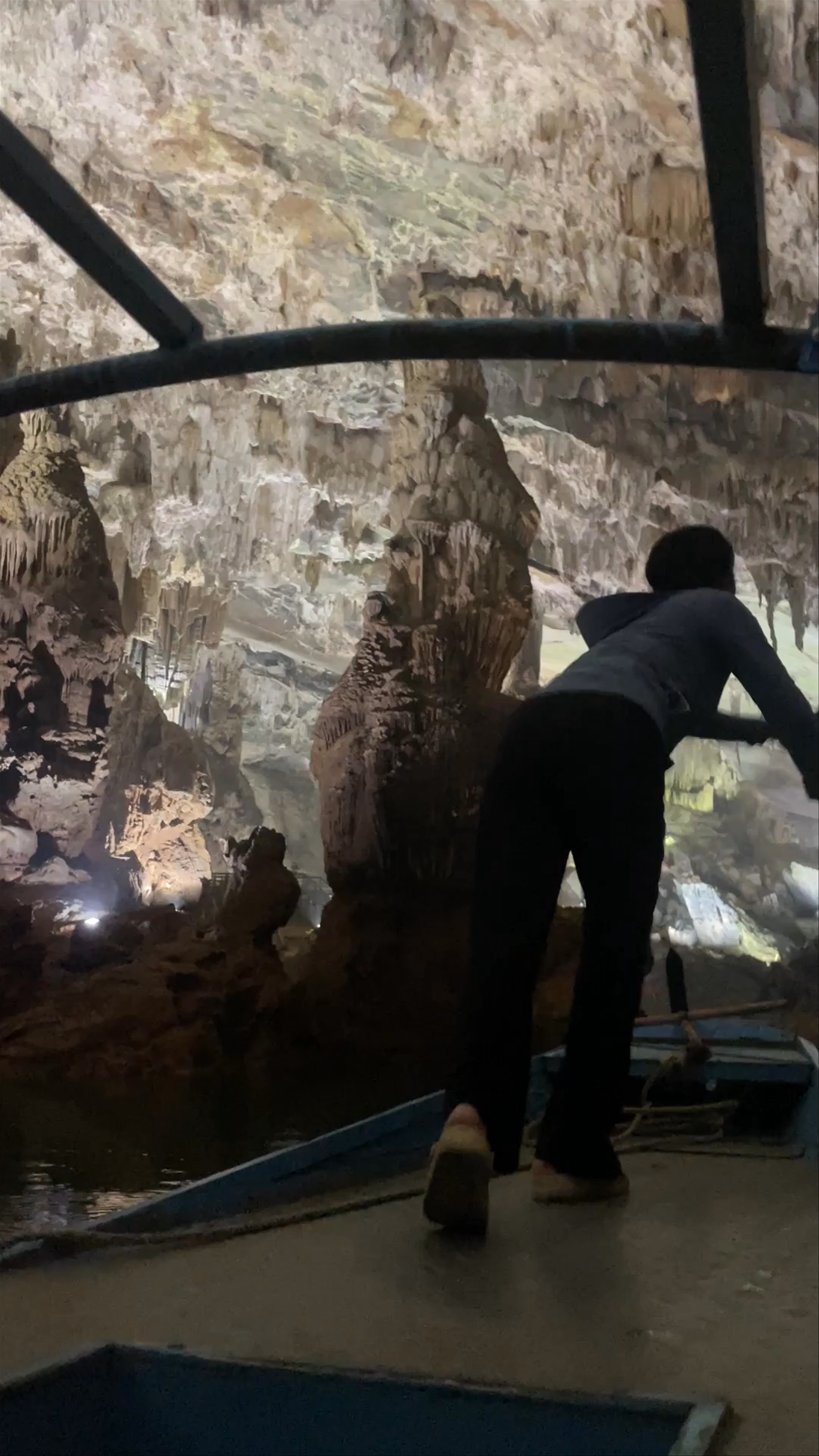 Tien Son Cave