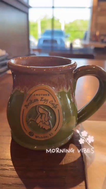 Another Broken Egg Cafe - American Near Me - Wichita, Kansas