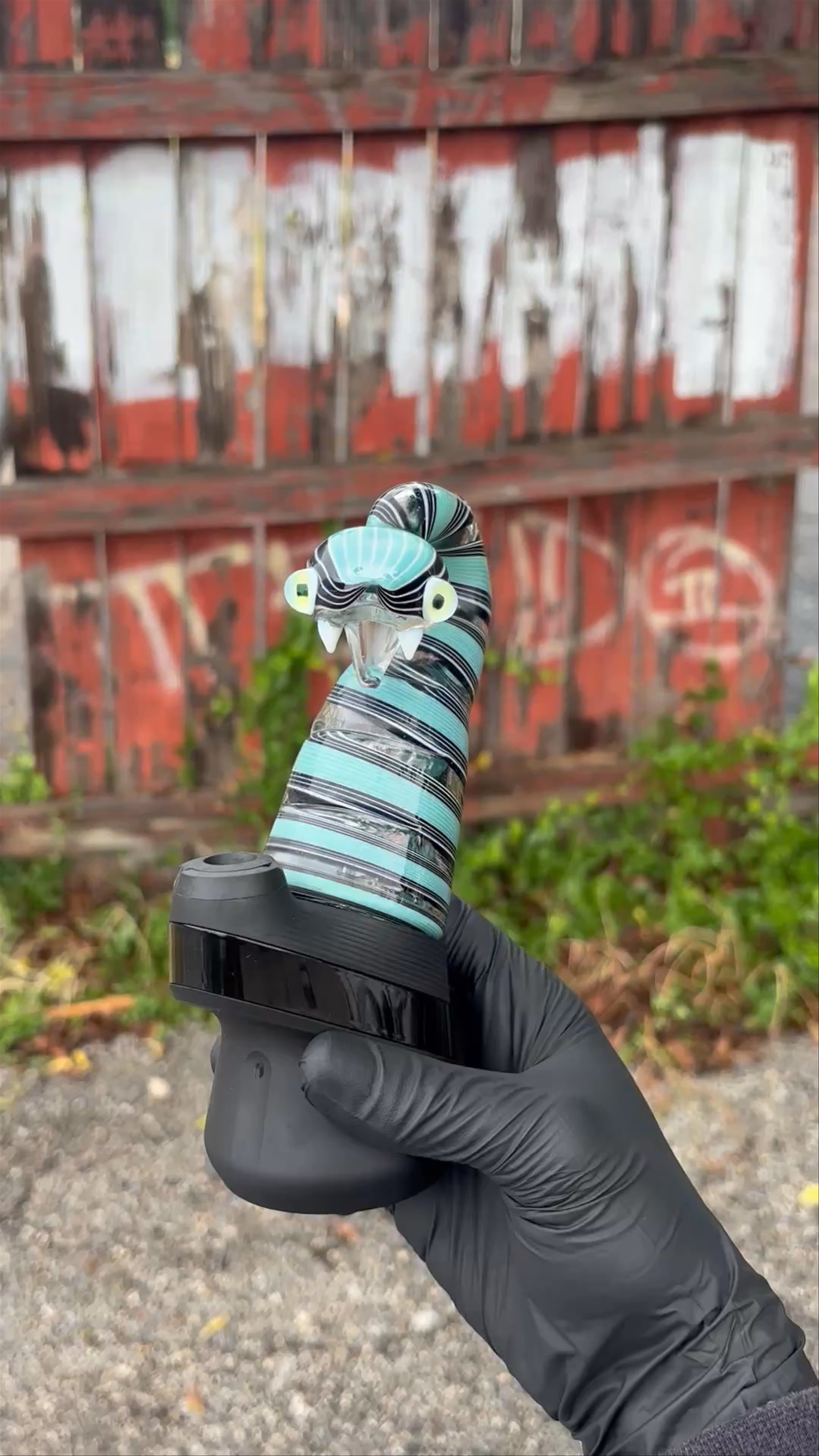 Preview pic of Niko Cray puffco wet top