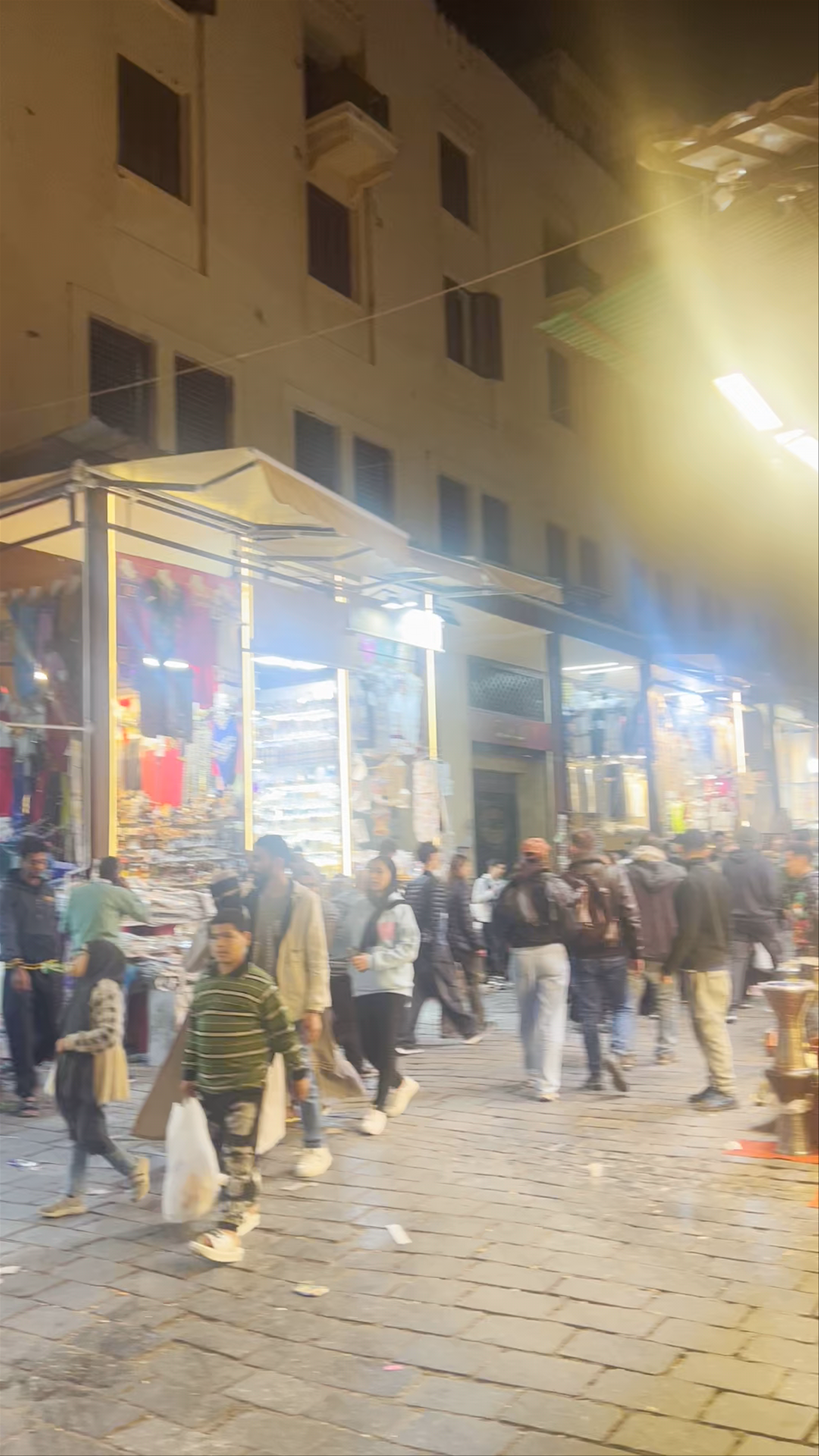 Khan al-Khalili Market: Nightlife and Traditions in Cairo's Historic Souq