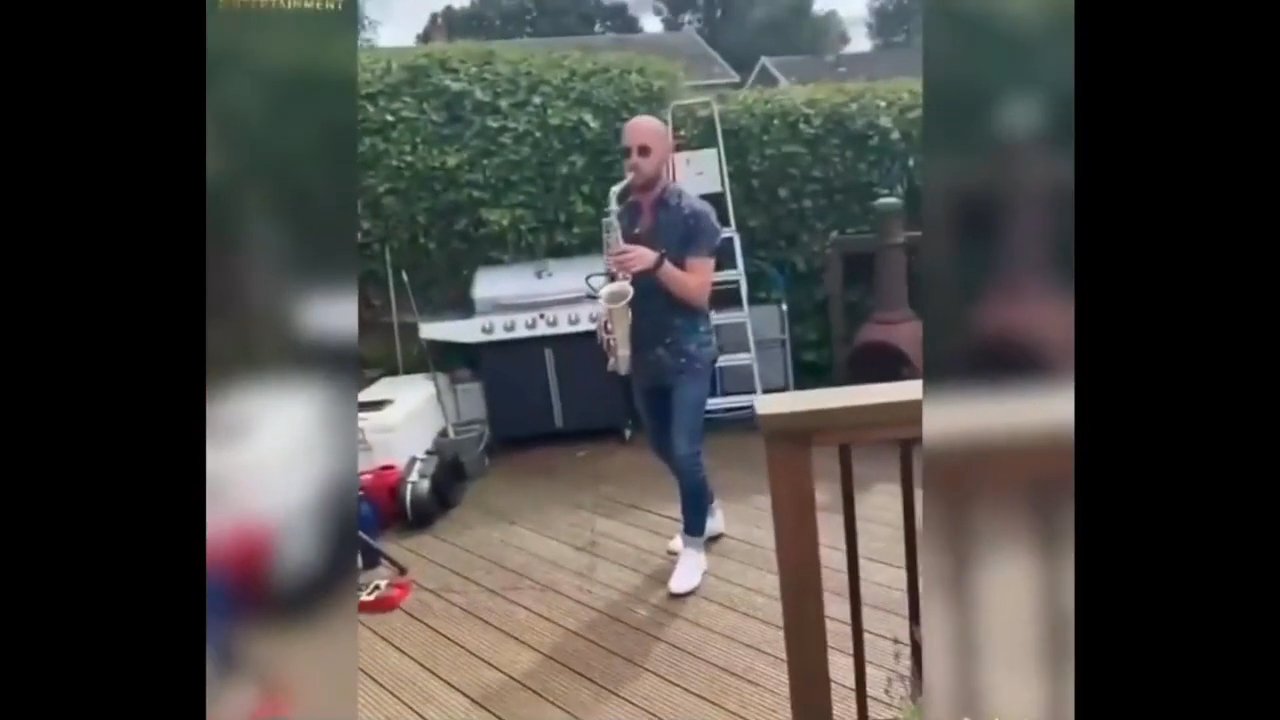 Party Sax & DJ - Party in Berkshire - video