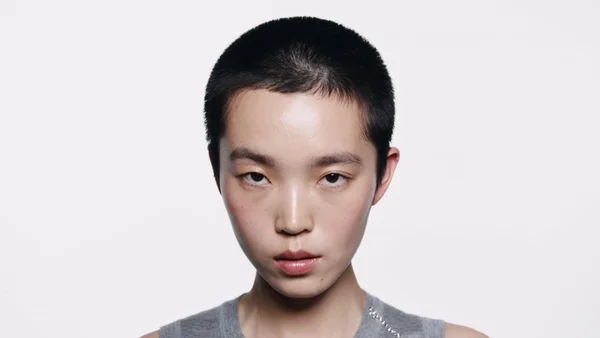 Dries Van Noten - © Artlist