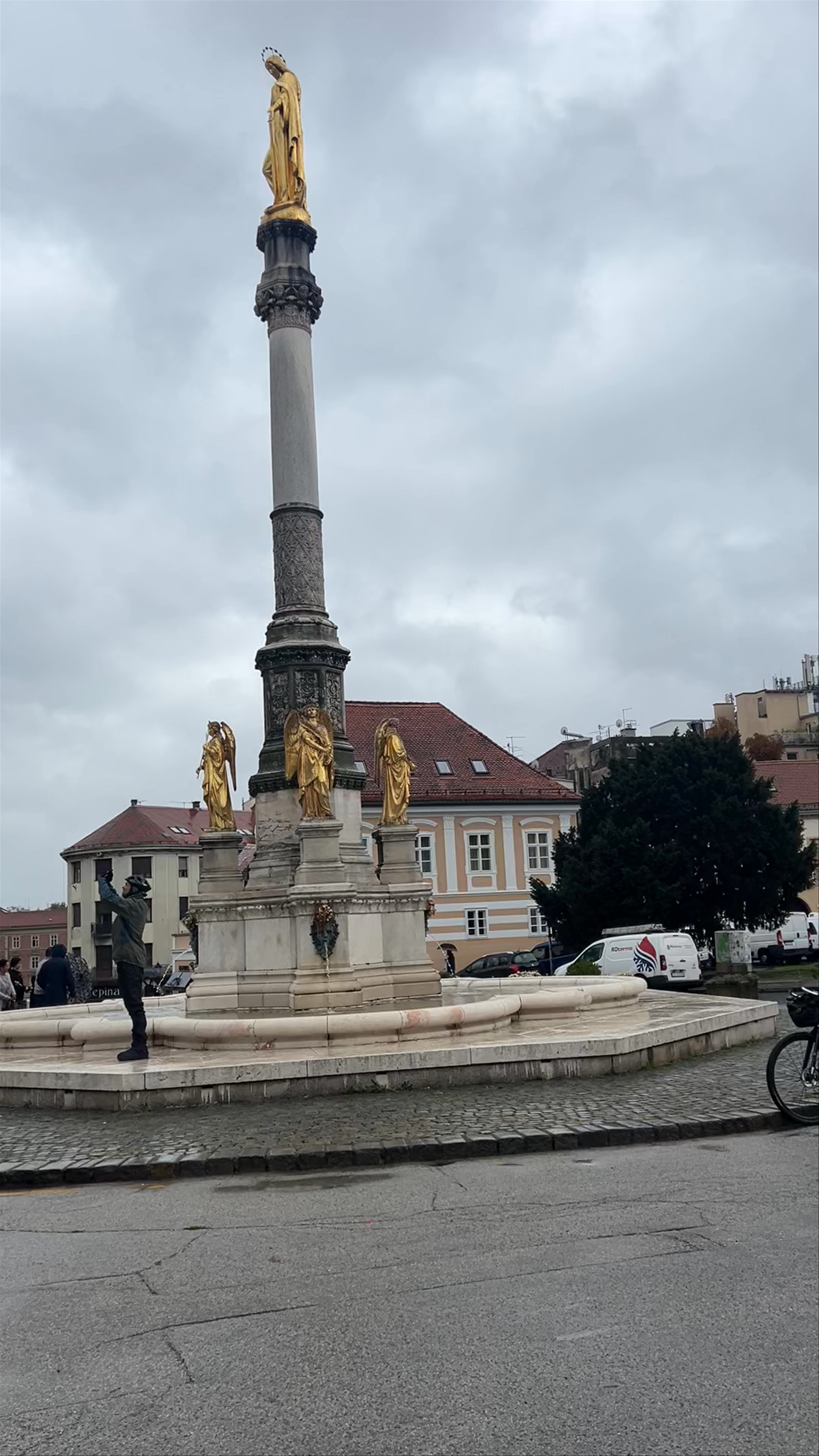 Monument of the Assumption of the Blessed Virgin Mary, Zagreb