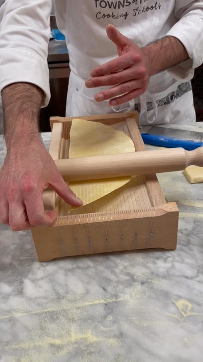 Florencetown - Tommaso showing is how to make the pasta - Food Tours Near Me - Florence, FI