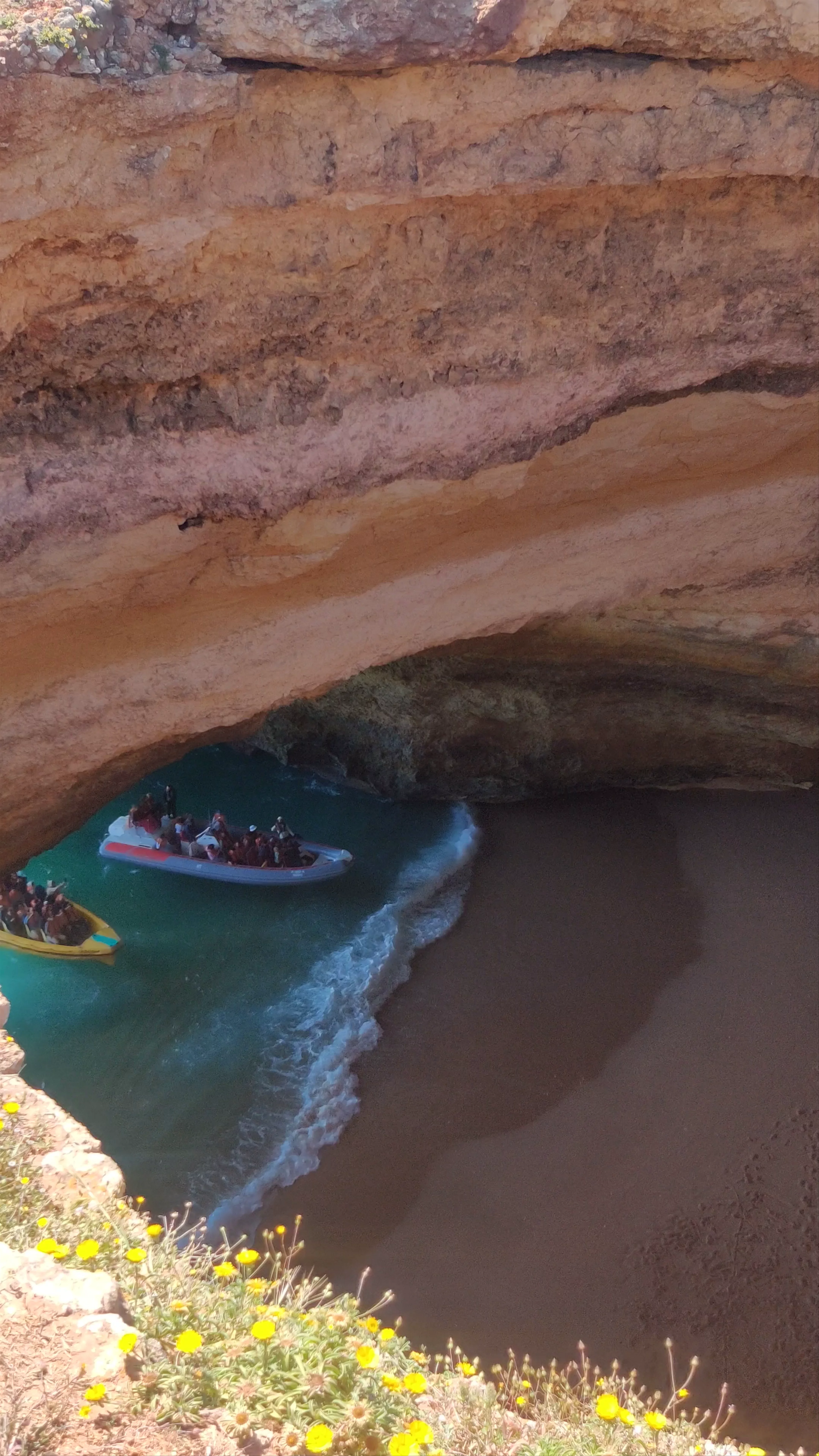 Algar de Benagil, Lagoa, Portugal
