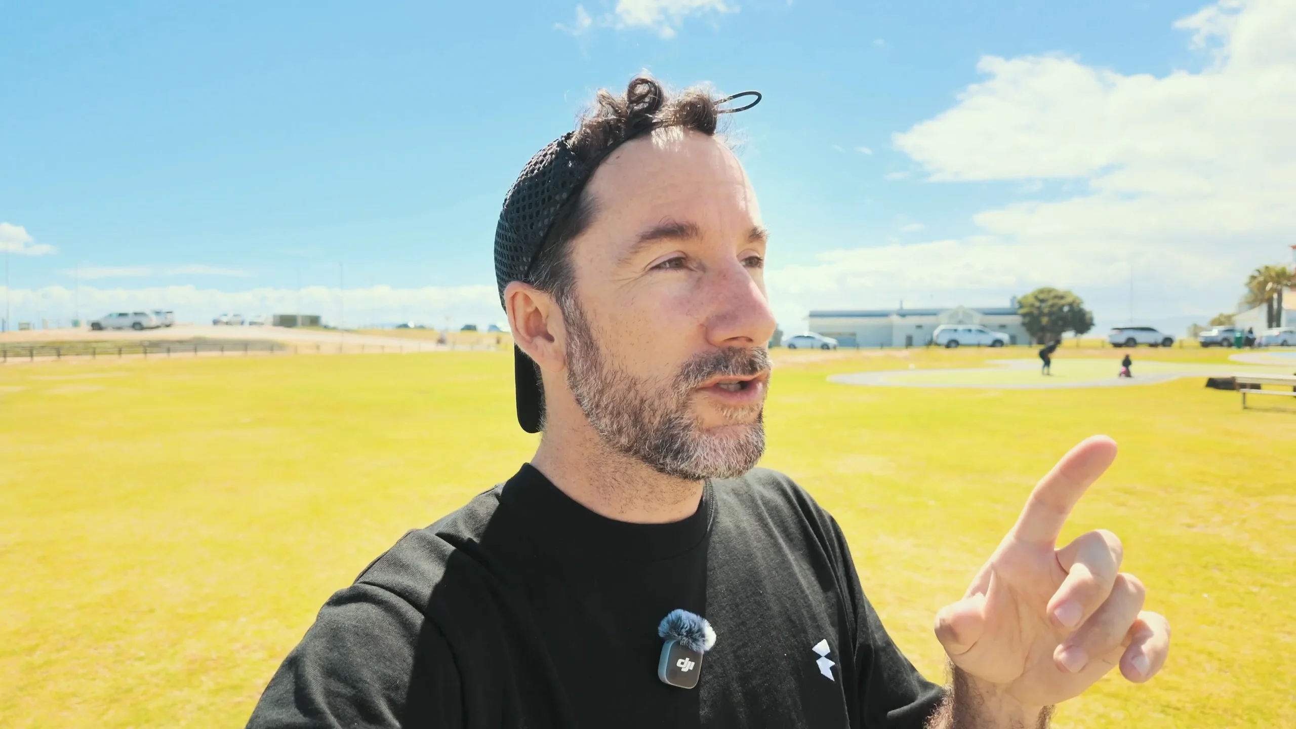 Took a stroll around 🇿🇦 Cape Town to recap the recent Framer Switch launch. If you are a Framer Expert and have a client perfect for Framer, we'll gift you 50K AI credits to handle the migration: framer.com/switch - let me know if you have any Qs and hope you enjoy the new walk and talk format :)