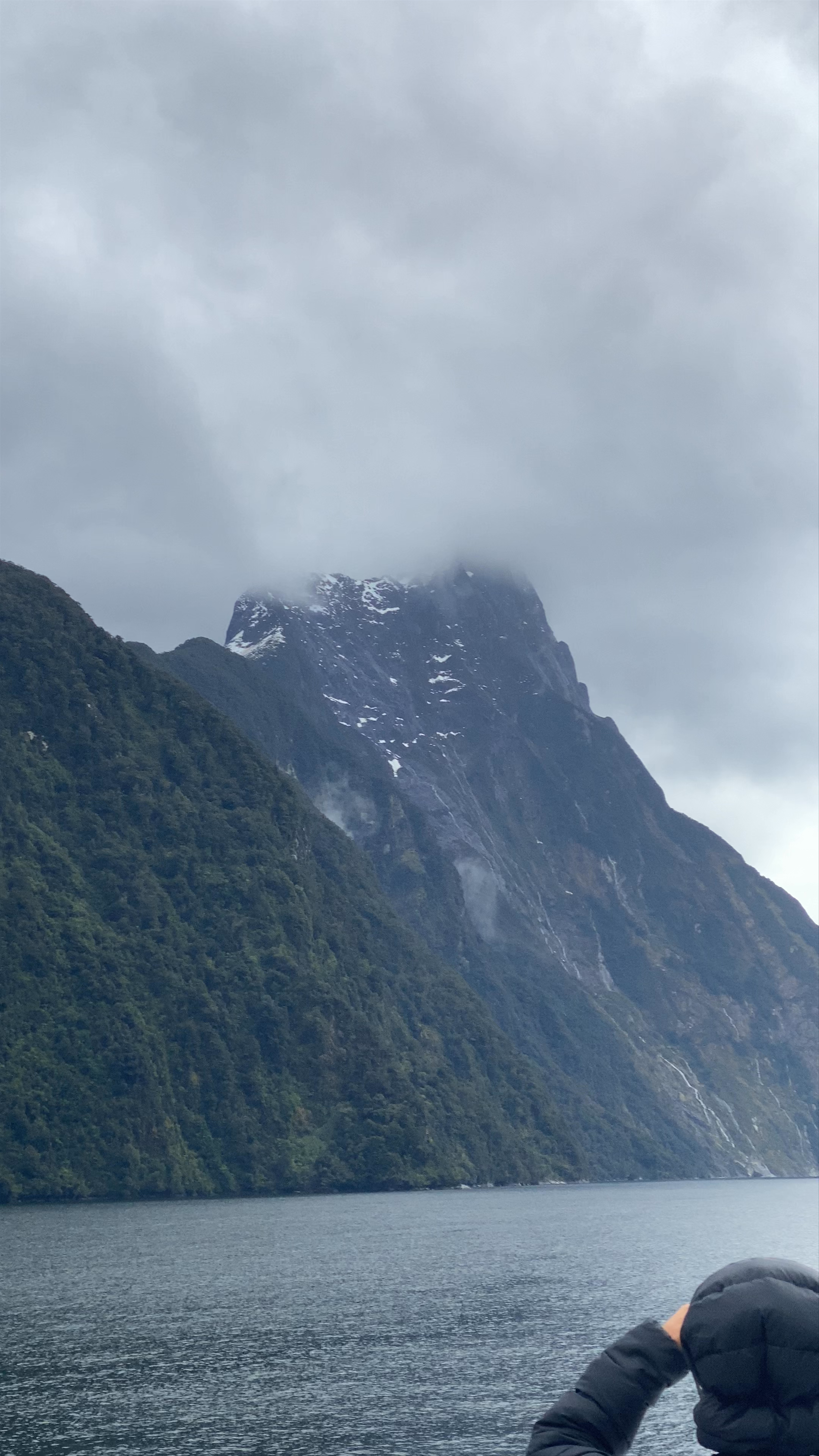 Milford Sound Passage