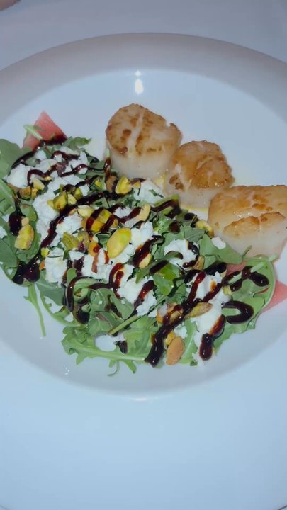 Cafe Maxx - Seafood Near Me - Pompano Beach, Florida