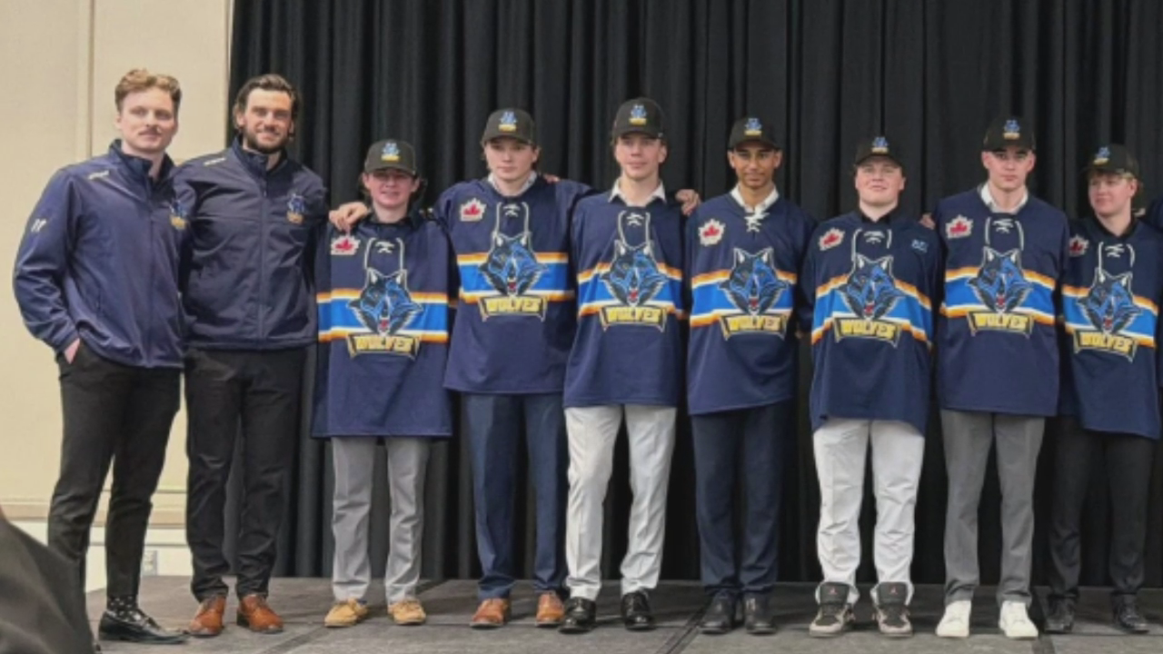 Renfrew Jr. "A" Wolves (CCHL) draft prospect, Justin James Allard!