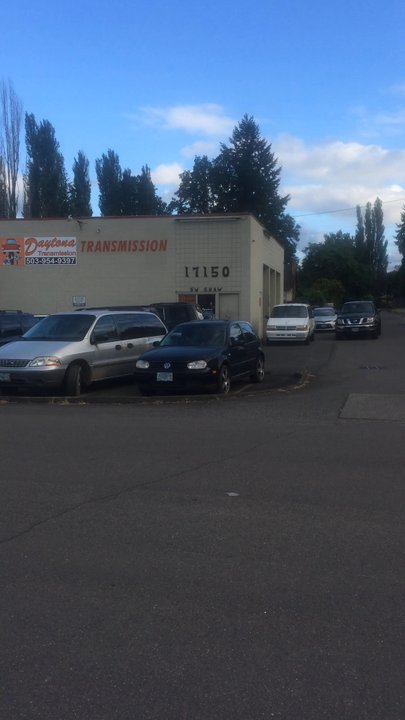 Daytona Transmission - Take a look at their lots full of unfixed vehicles. - Transmission Repair Near Me - Aloha, Oregon