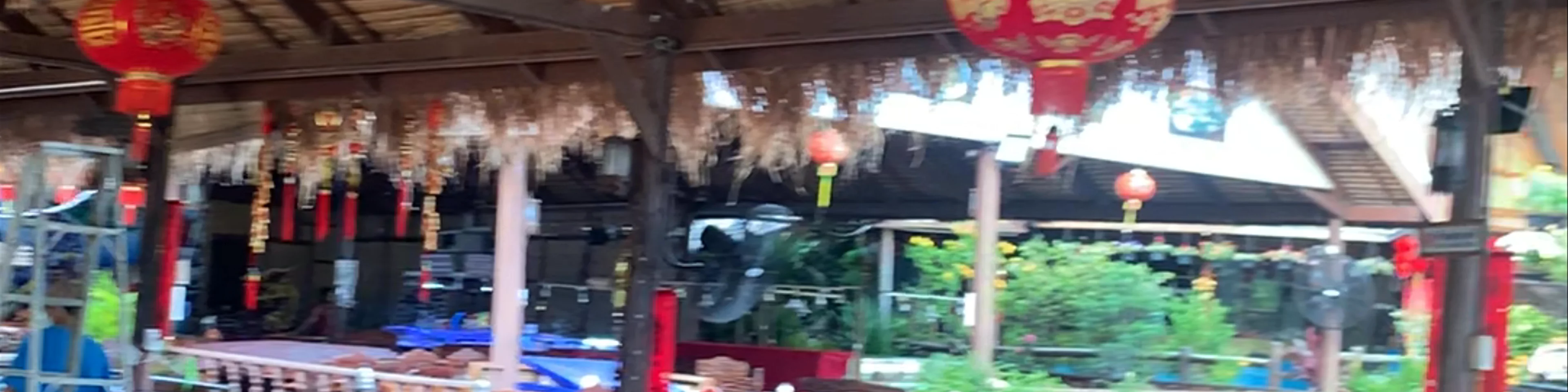 Floating Raft Restaurant
