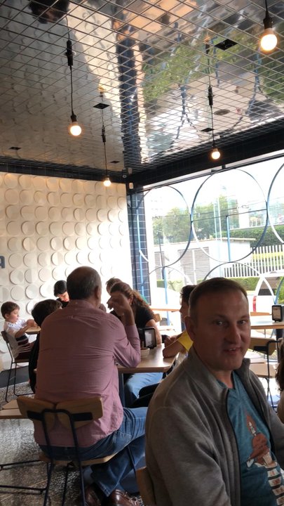 El Califa - This is what it looks like on Sunday afternoon at 4:39 PM - Ciudad de México, DIF