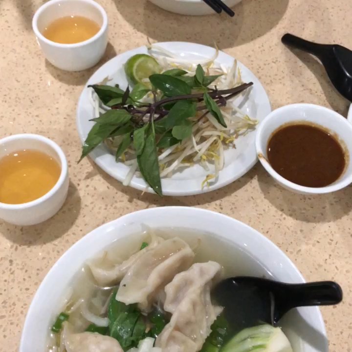Pho House - Shimp Dumping Soup - Vietnamese Near Me - Toronto, Ontario