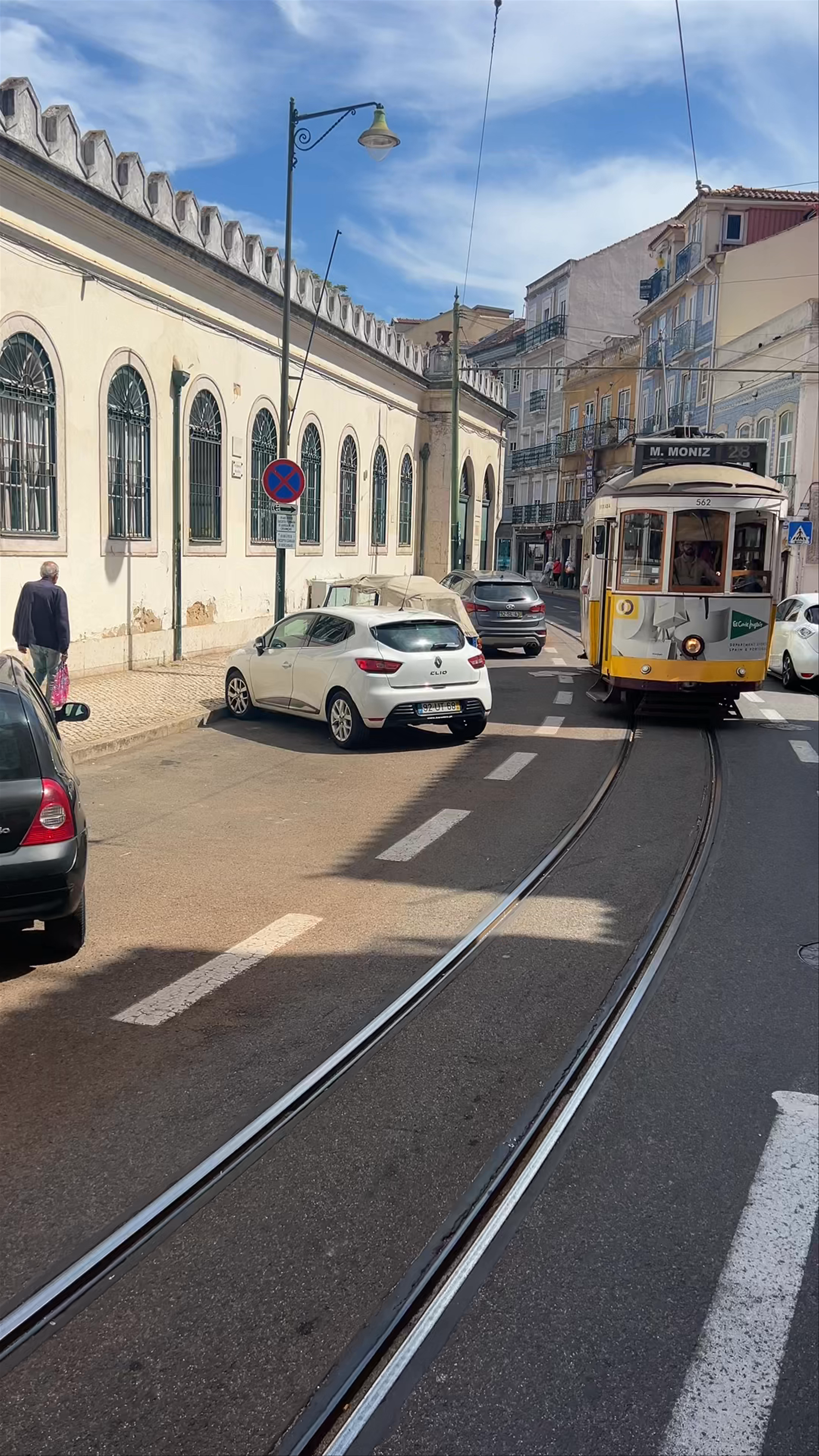 Tram 28
