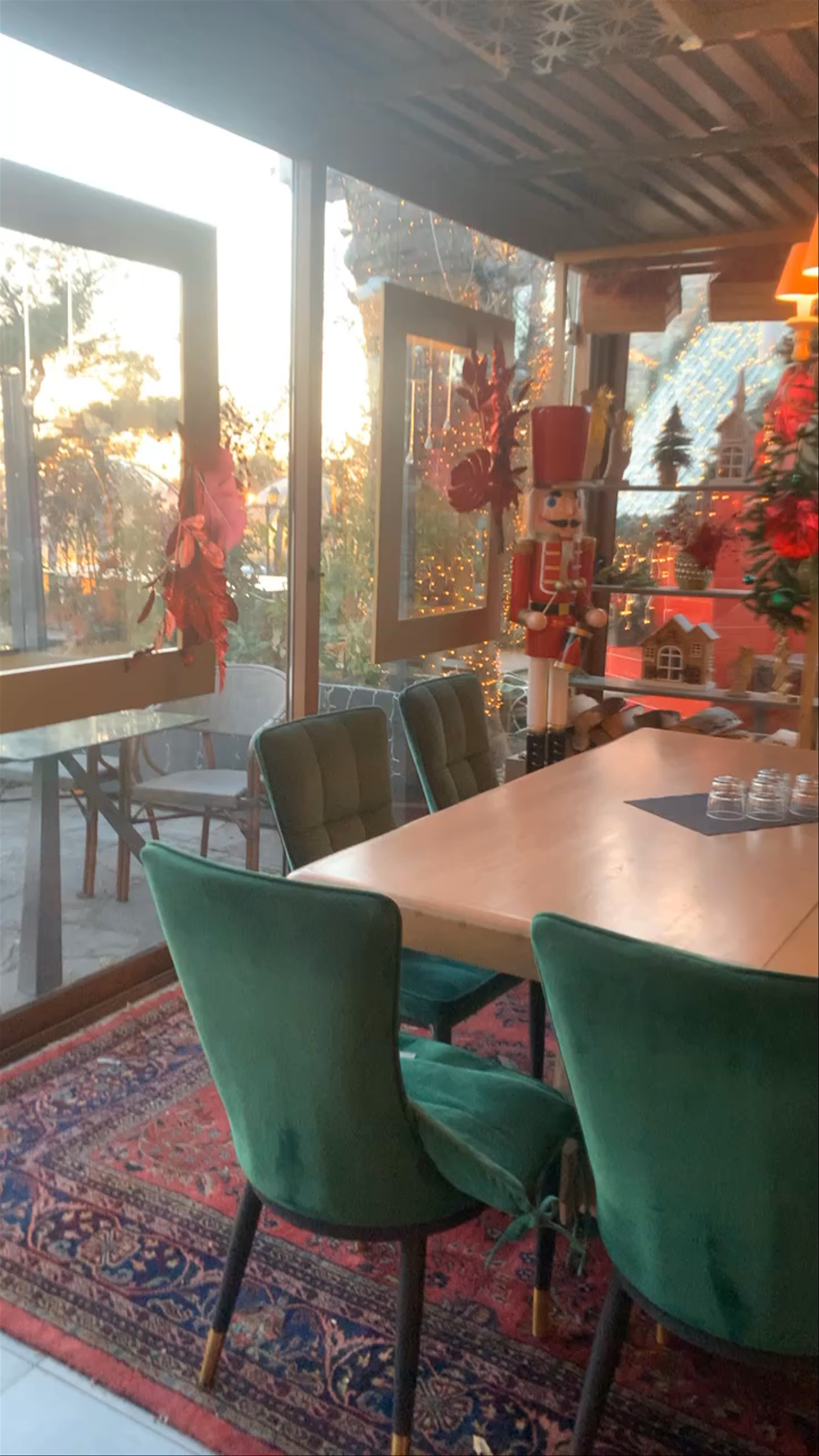 Cityζεν WINE · BAR · RESTAURANT