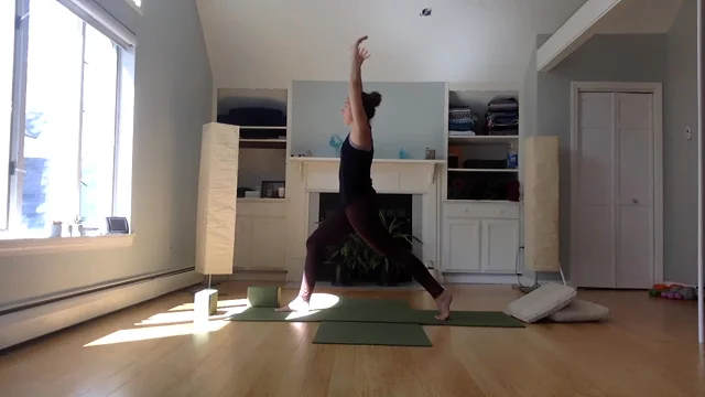 28 Minute Morning Flow with Sarra 